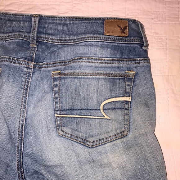 American Eagle outfitters Jean Bermuda shorts kick boot super stretch Sz 10 - Picture 9 of 12